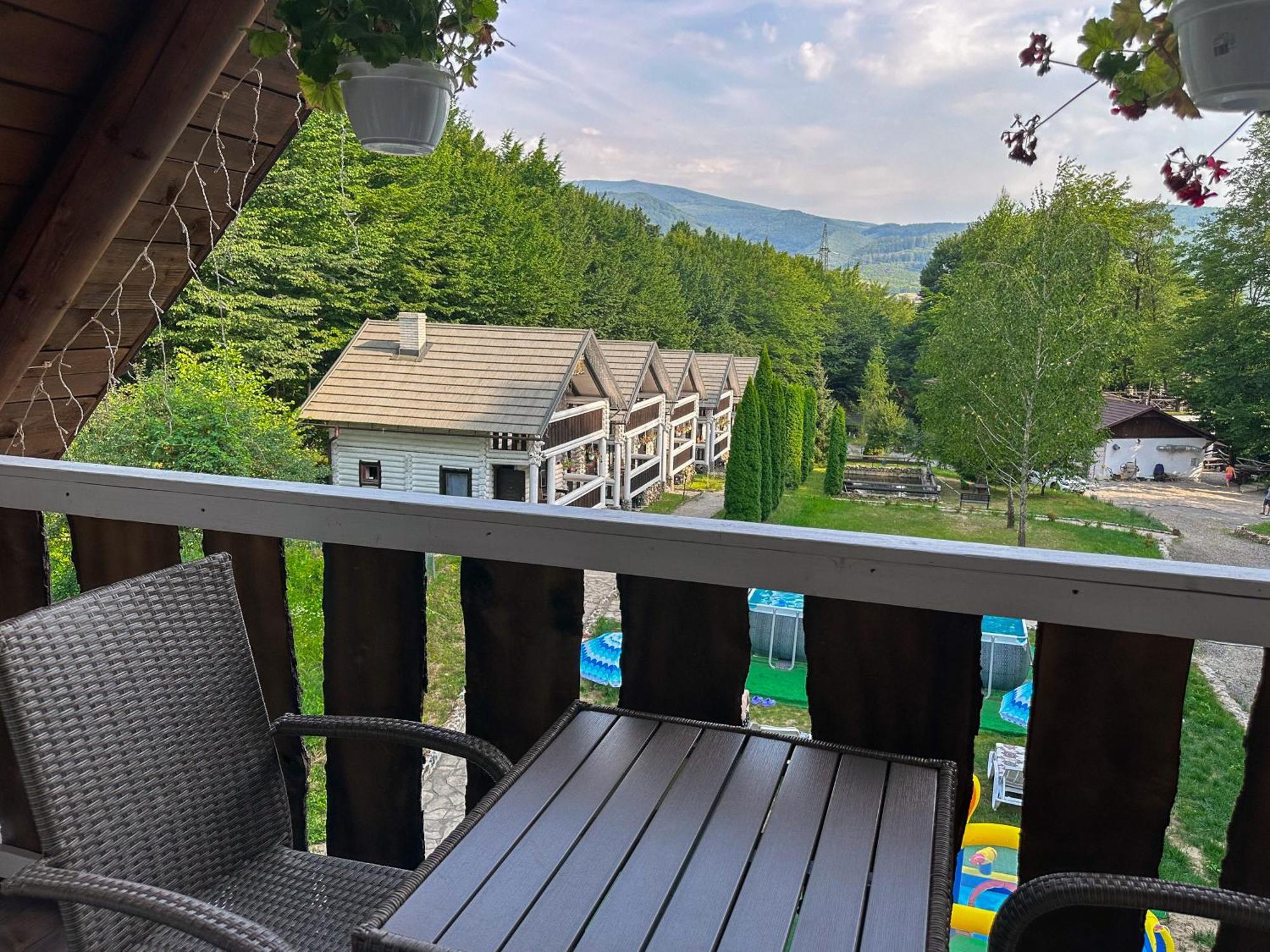 База Відпочинку Forest Stream Svalyava Exterior photo